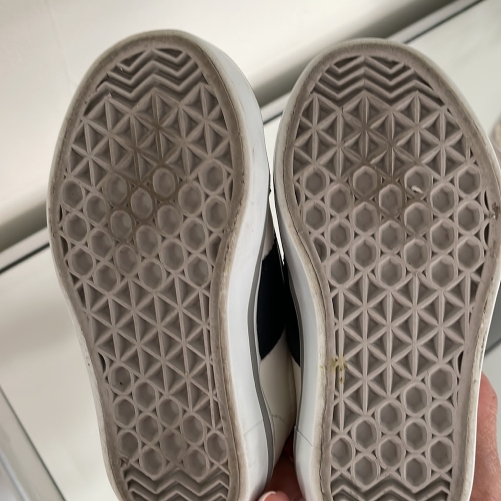 Prada sneakers - Picture 7 of 11